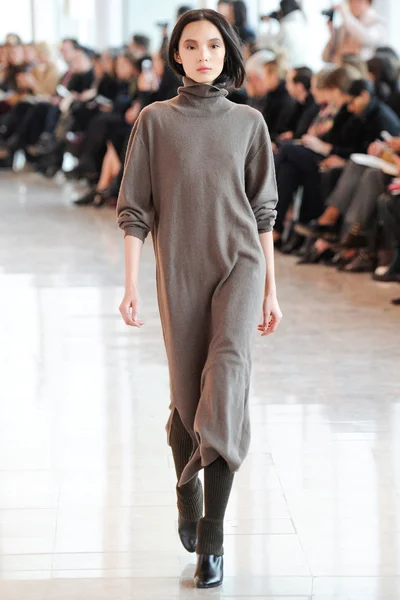 Look 23